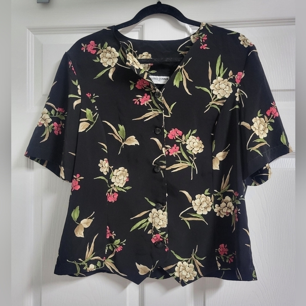 Alfred Dunner Womens Short Sleeve Button Up Black Floral Blouse Size 12
